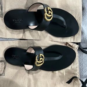 GUCCI black leather sandal 40 Euro